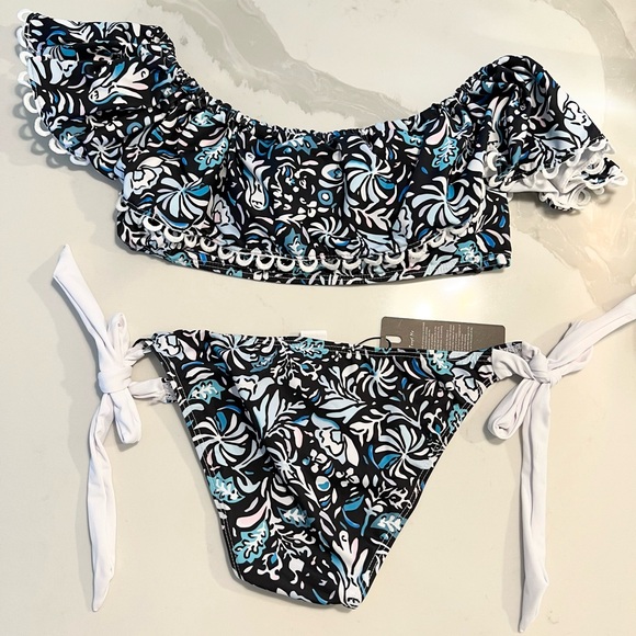 NWT - Tempt Me Cheeky Hipster Off Shoulder Ruffle Two Piece Bikini Black Floral - Picture 2 of 8
